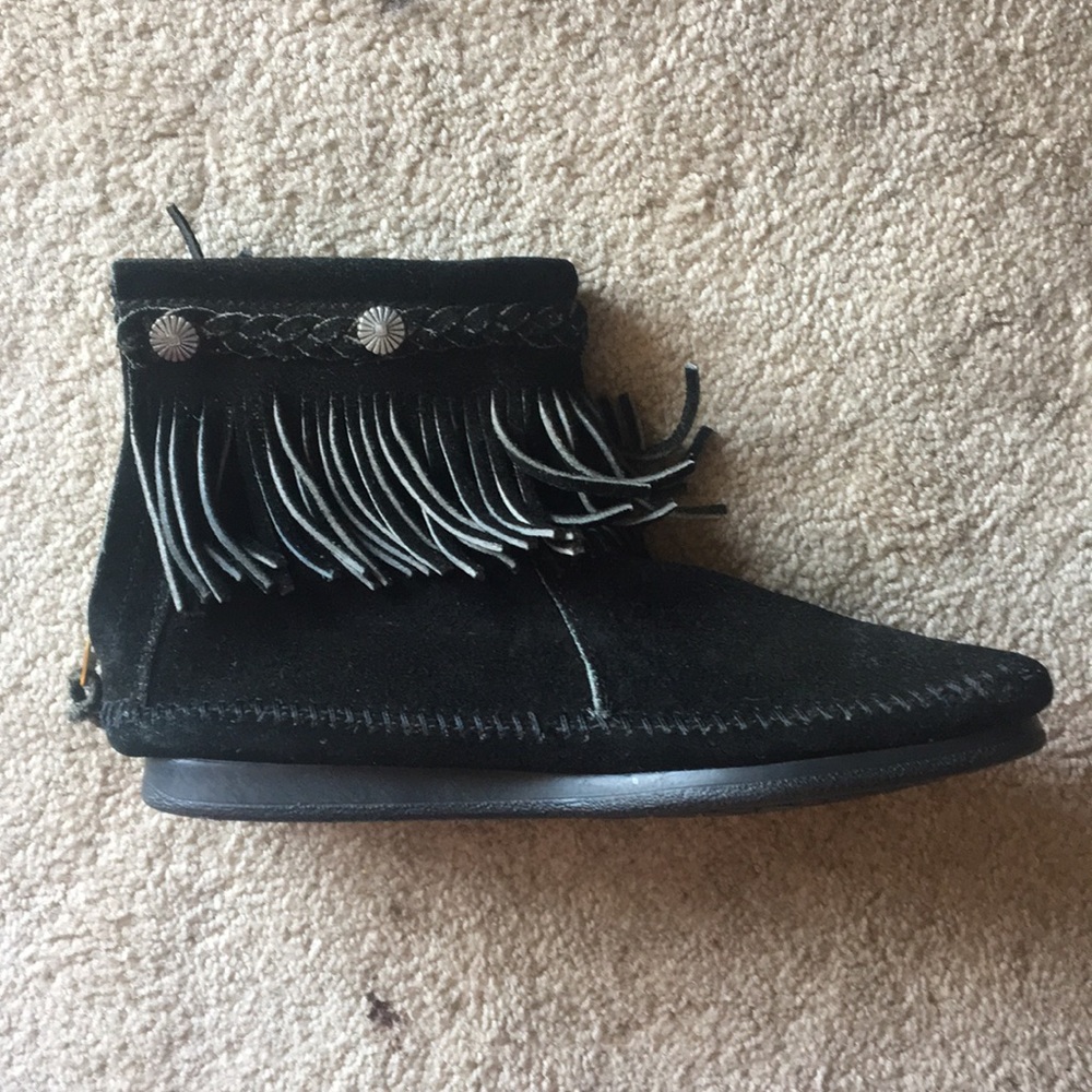 Minnetonka booties - Picture 2 of 5